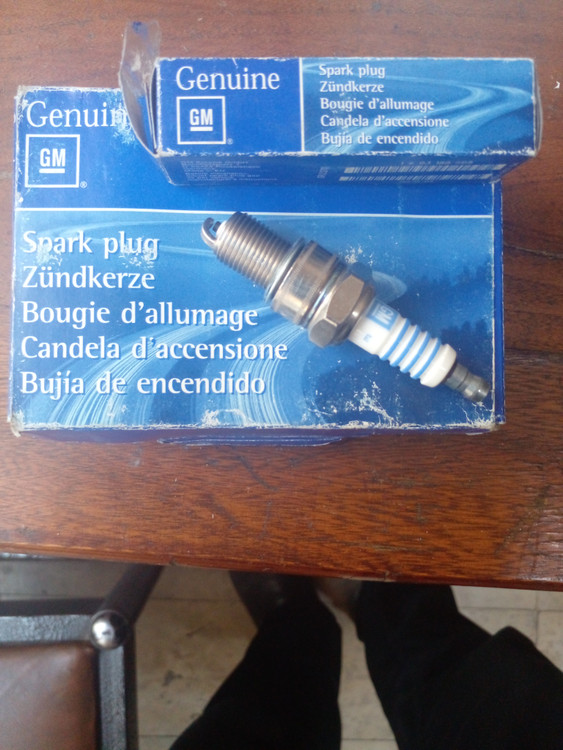 شمع جی ام آلمانی کونیک و واشر دار