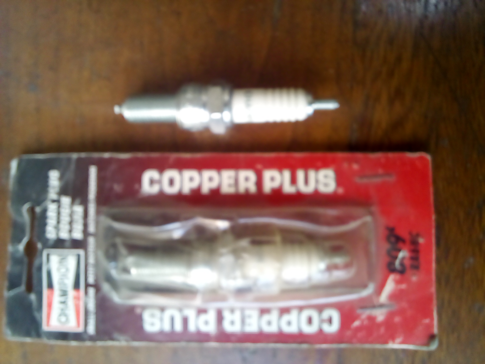 شمع موتور سیکلت Champion معمولی آمریکا موتور پولسار کد 809RAHC