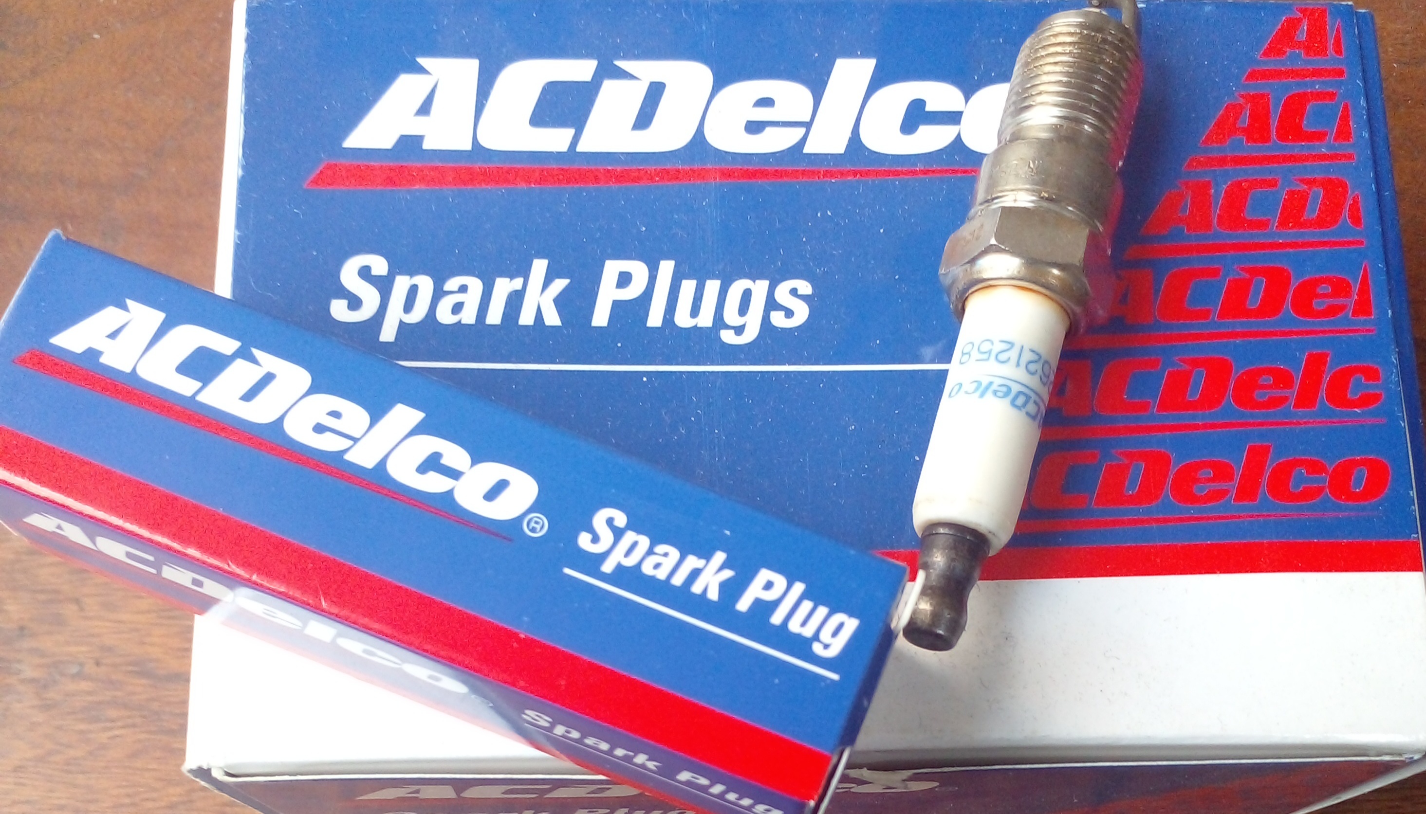 شمع خودرو ACDelco کونیک سوزنی ایریدیوم