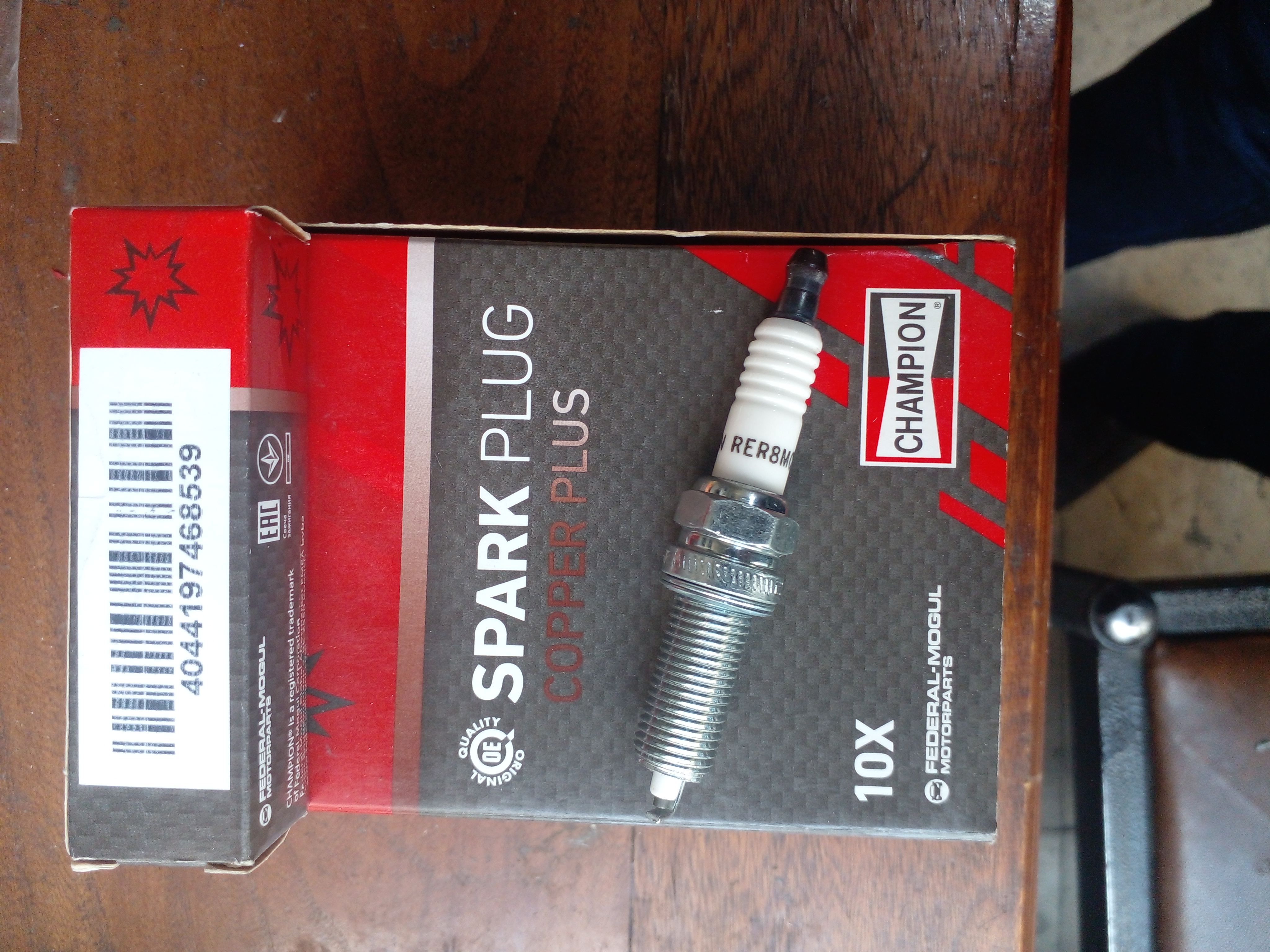 شمع خودرو یورو ۴ Champion آمریکا