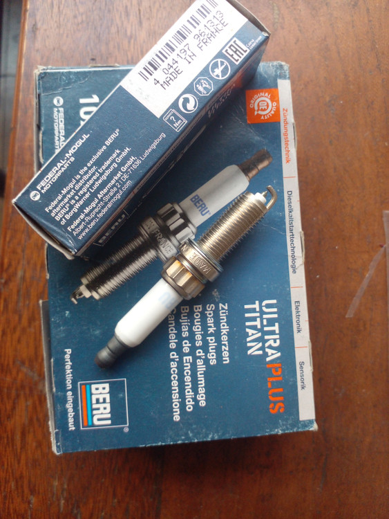 شمع خودرو BERU آچار ستاره ای ۱۲ پر تیتانیوم