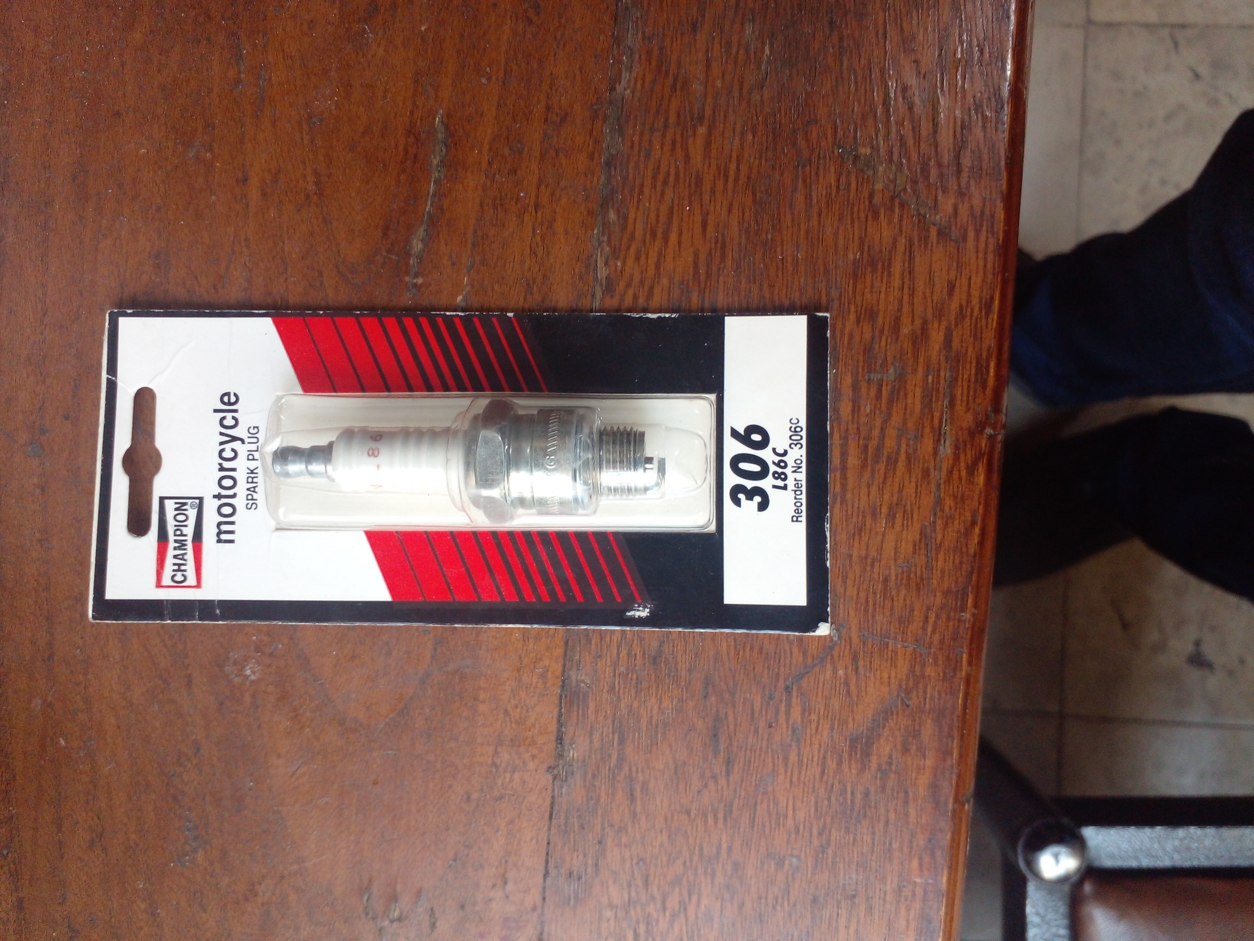 شمع اتومبیل CHAMPION معمولی آمریکایی اصل