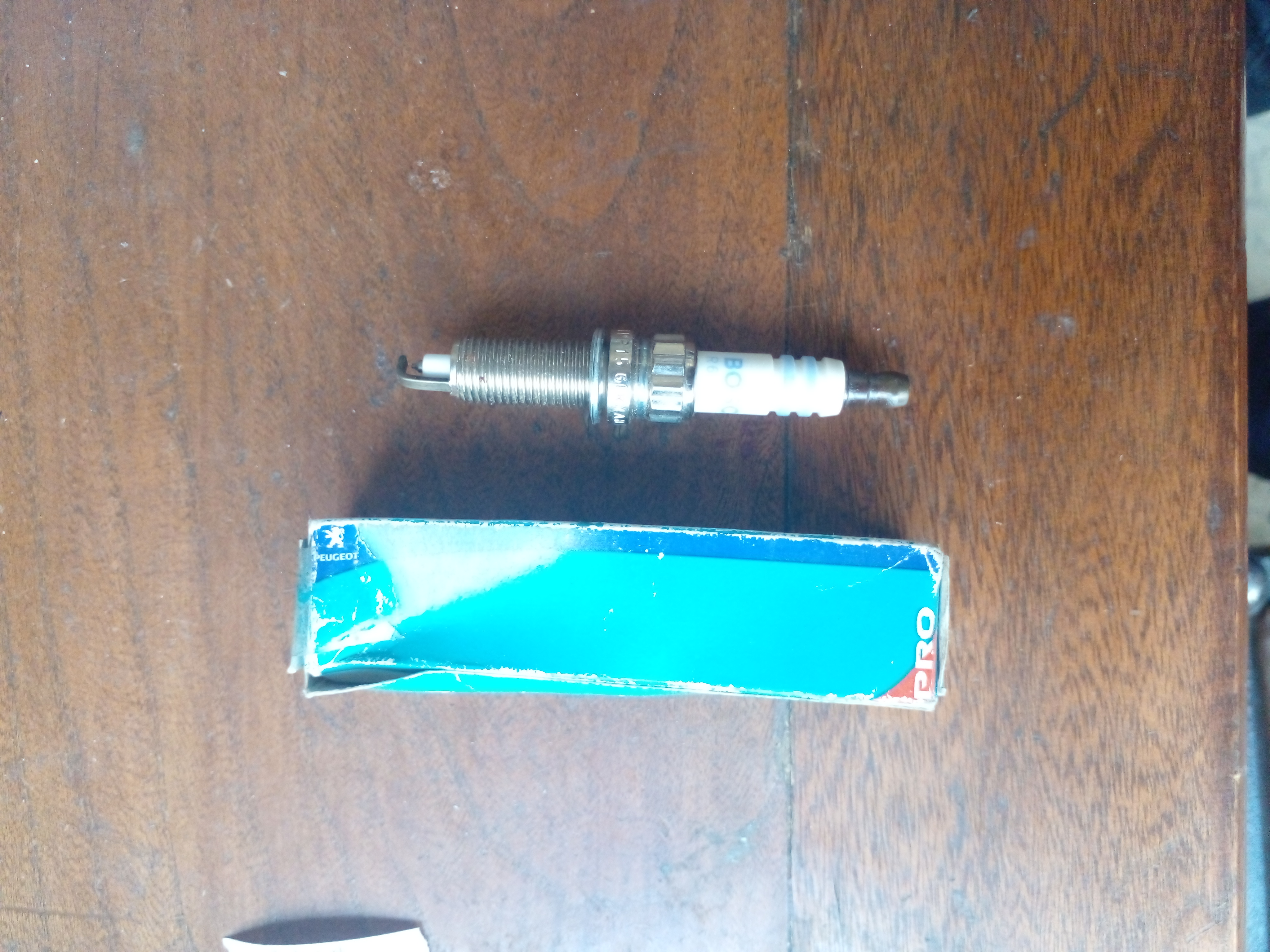 شمع خودرو BOSCH پرو ایریدیوم سوزنی سفارش شرکت پژو