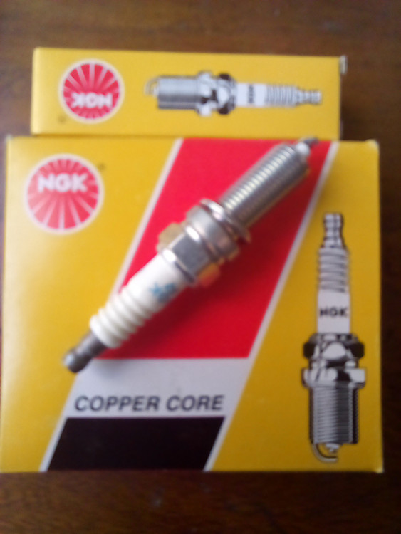 شمع خودرو انجیکا یورو ۴ معمولی کره LZKR6B-10E