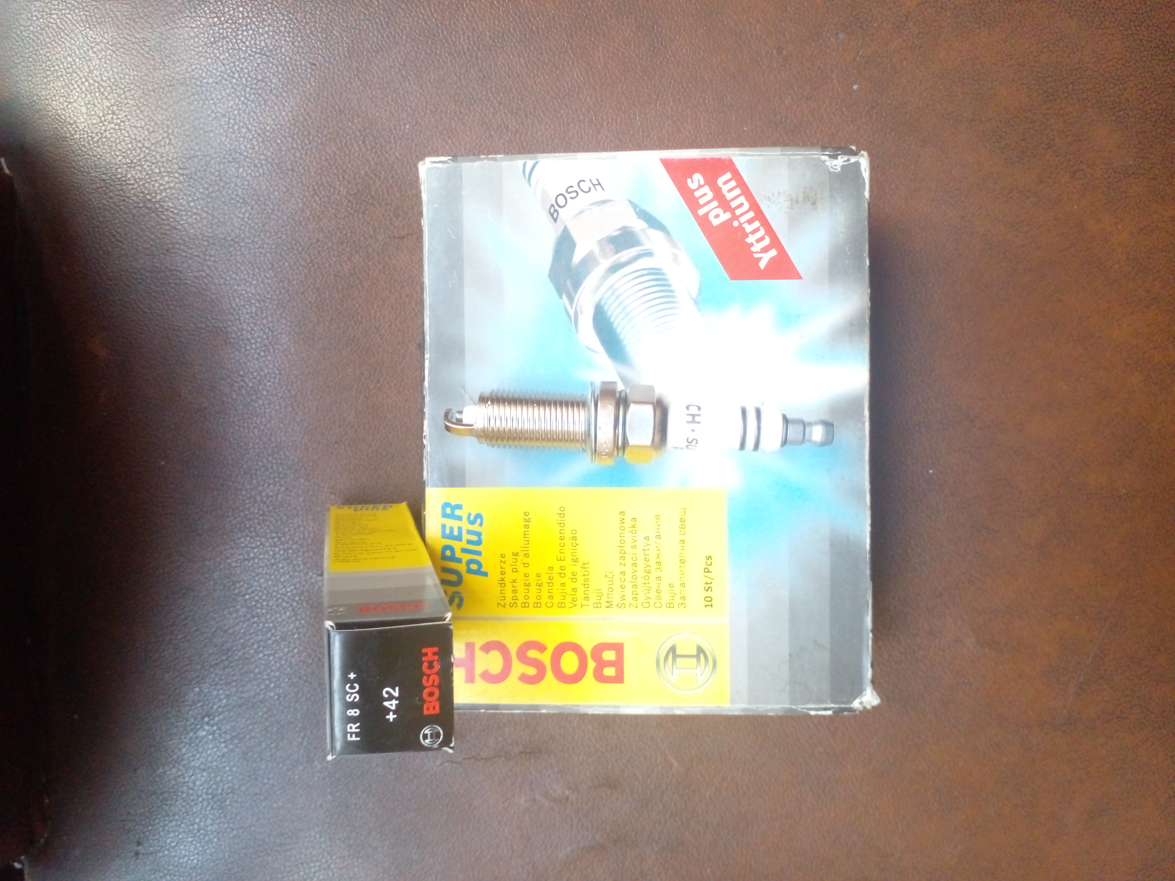 شمع خودرو بوش آلمان اتریوم پایه بلند