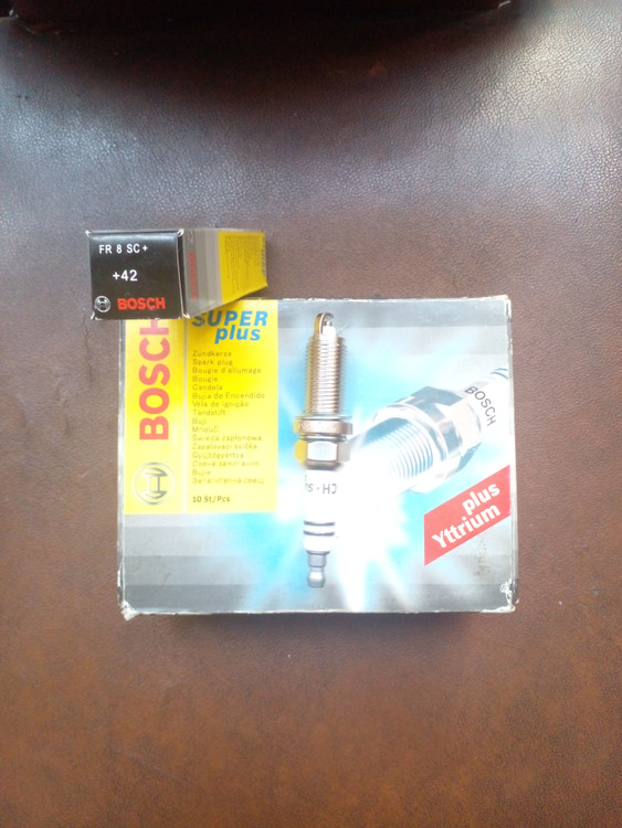 شمع خودرو بوش آلمان اتریوم پایه بلند