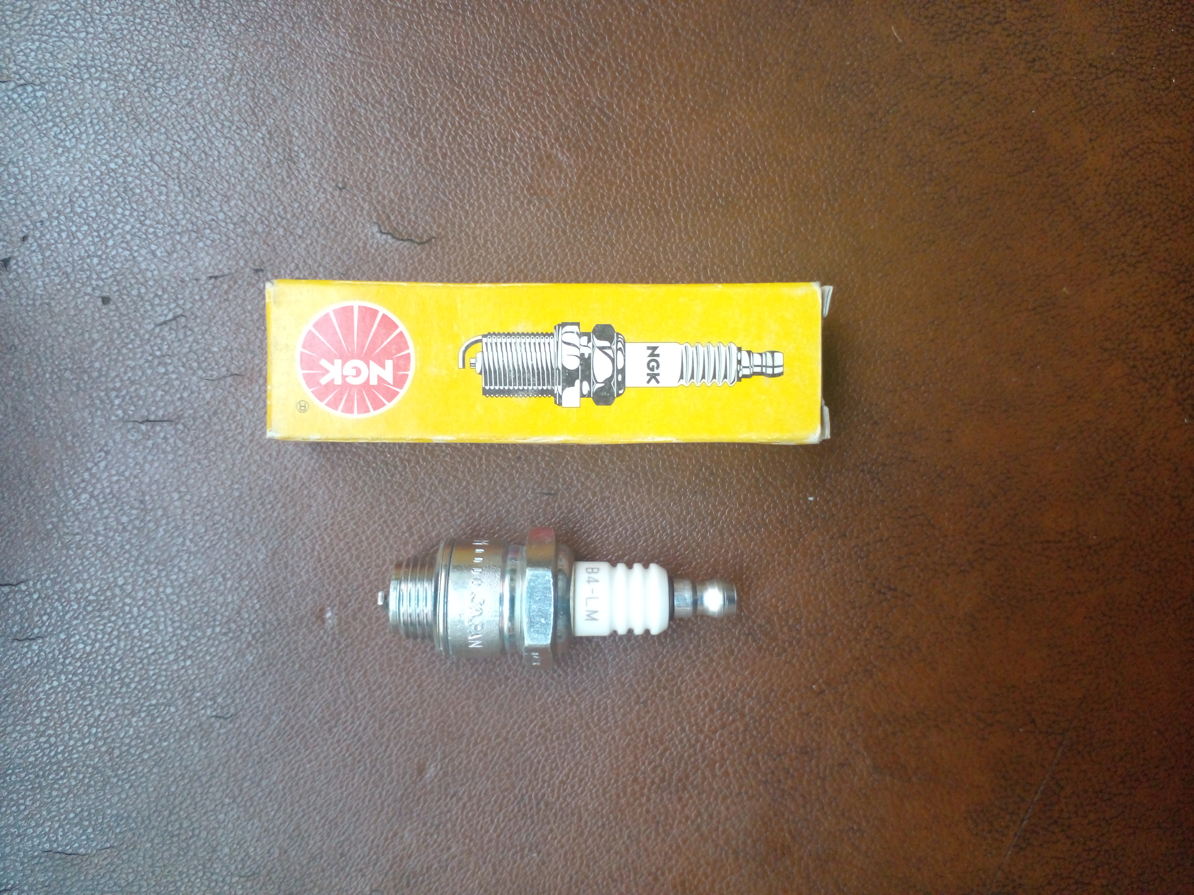 شمع اره برقی و علف زن NGK اصلی ژاپن