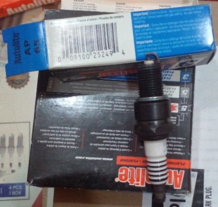 شمع اتومبیل Autolite آچار ۲۱ پلاتینیوم کد AP65