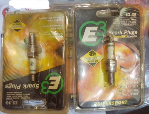 شمع موتورسیکلت پولسار دو پلاتیتن برند EZ