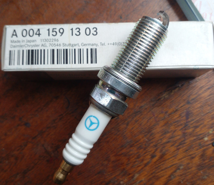 شمع اتومبیل مرسدس بنز NGK ایریدیوم سوزنی