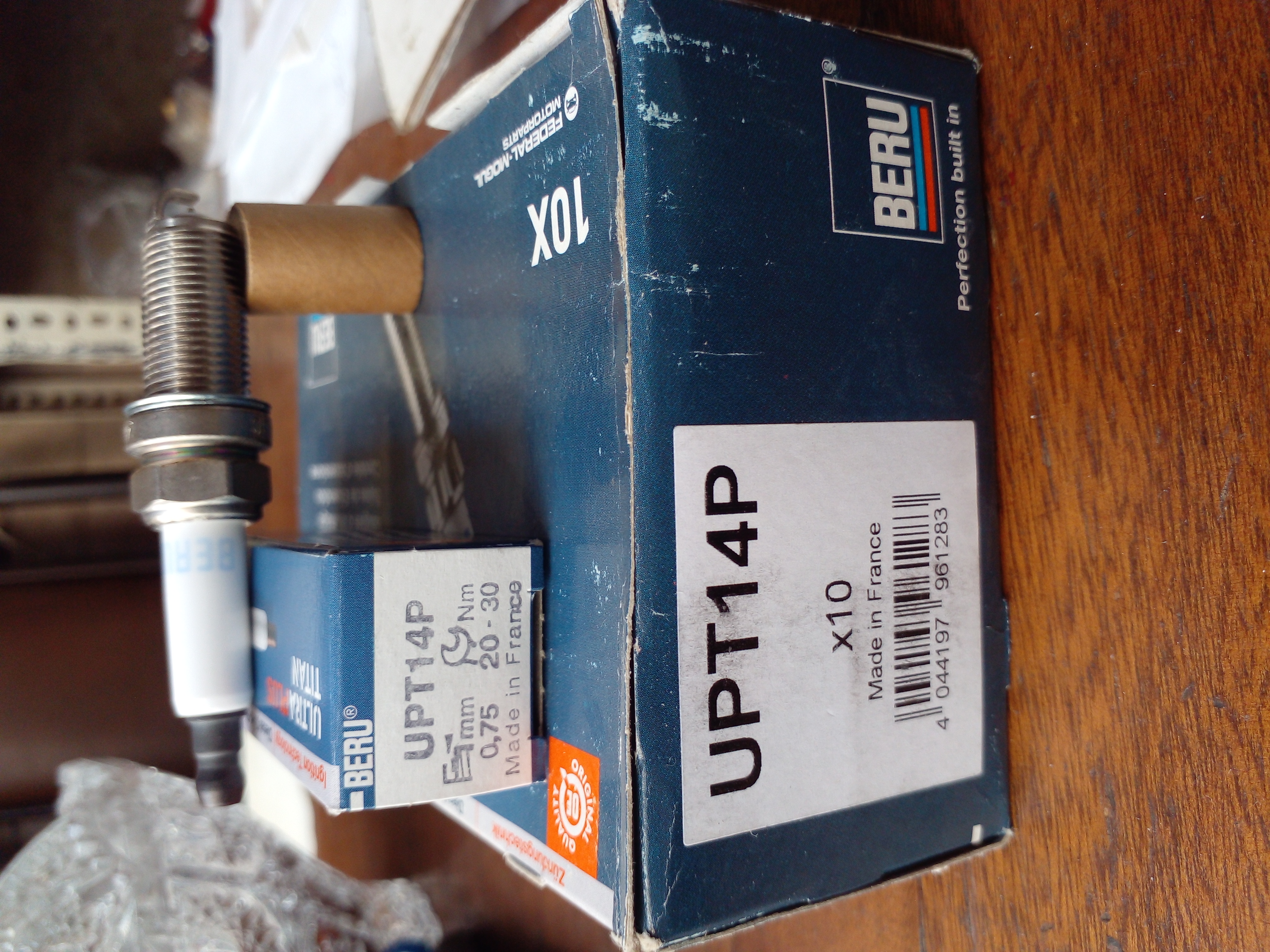 شمع اتومبیل BERU تیتانیوم پایه بلند