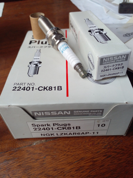 شمع اتومبیل نیسان موتور آچار۱۴ سوزنی