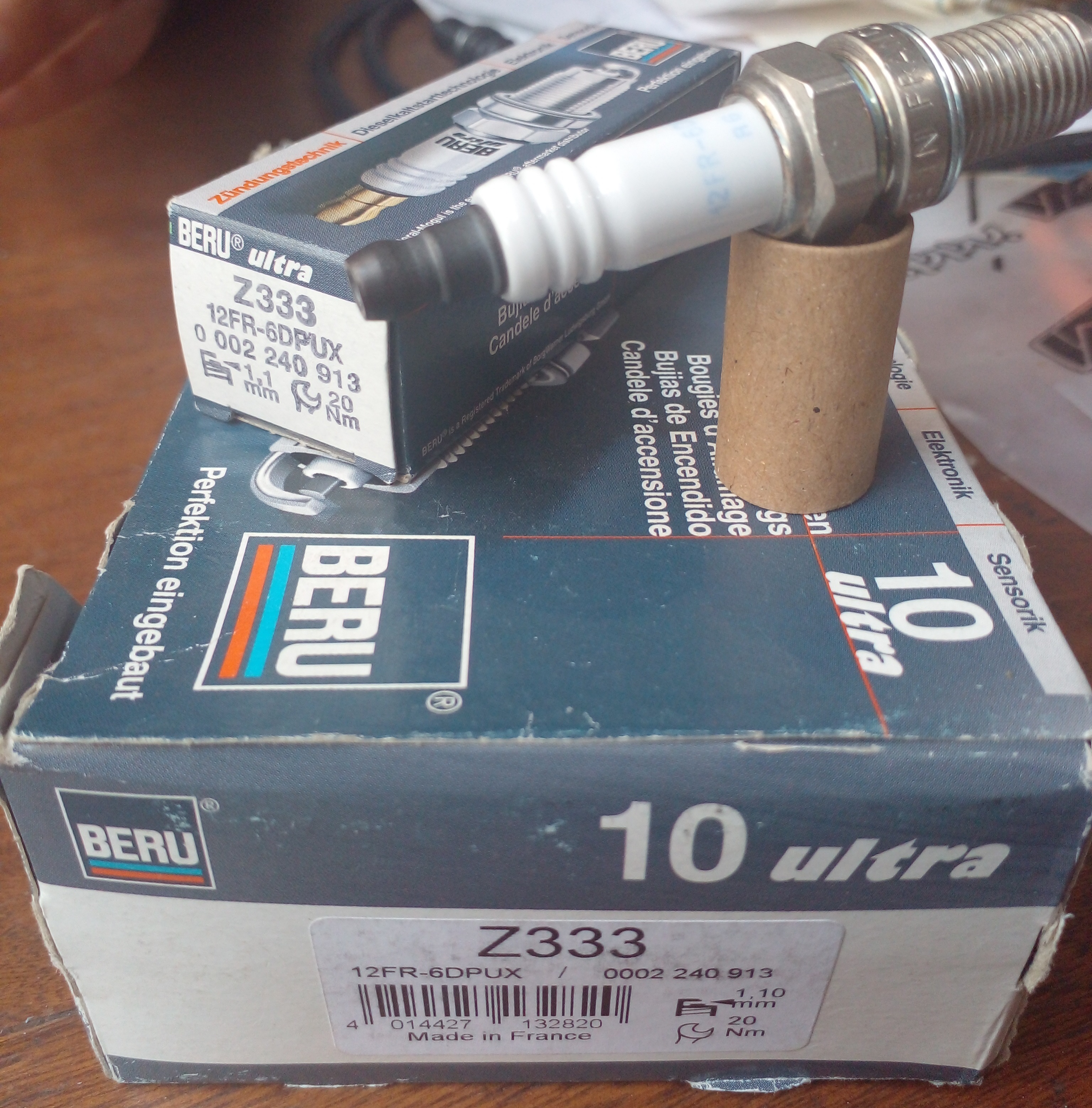 شمع اتومبیل BERU پایه کوتاه رزوه ۱۲ سوزنی پلاتینیوم