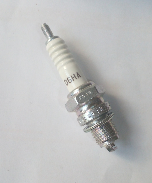 شمع موتور باکس و پالس اصل ژاپن NGK