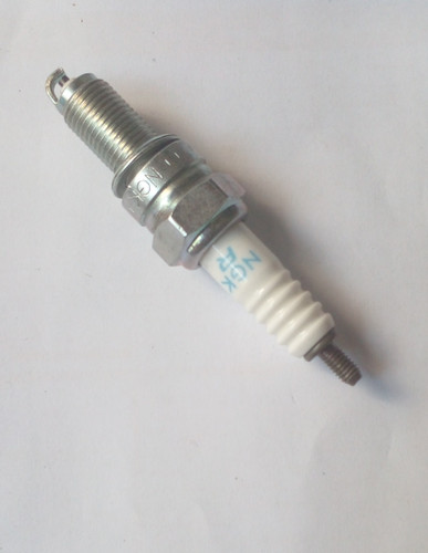 شمع موتورسیکلت برند NGK برای پولسار اصل ژاپن