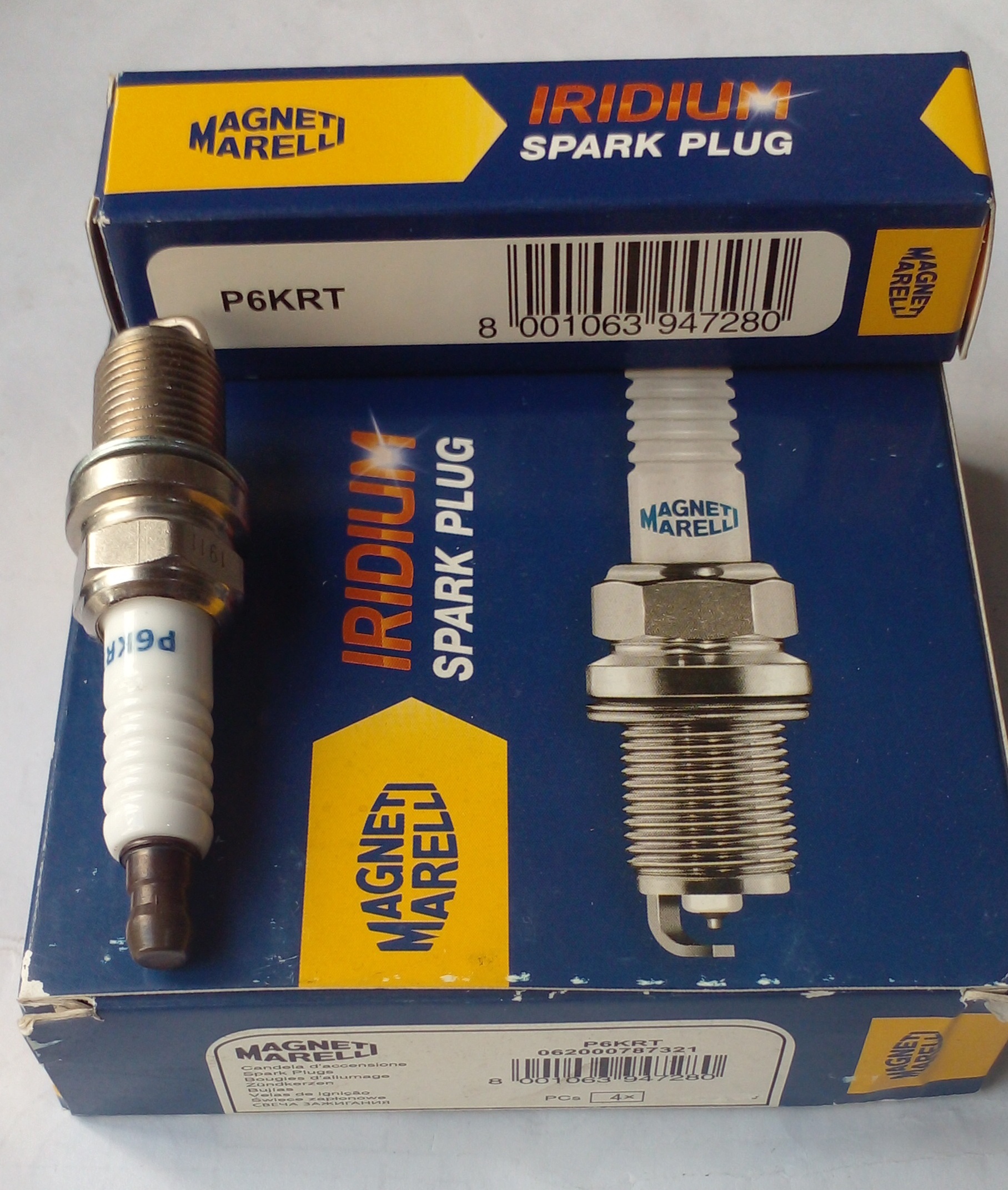 شمع اصلی سوزنی پایه کوتاه ایتالیا برند MAGNET MARELLI