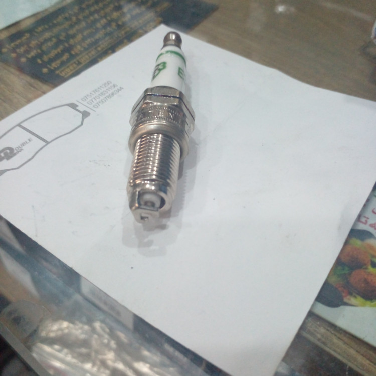 شمع موتورسیکلت EZ پولسار دو پلاتین