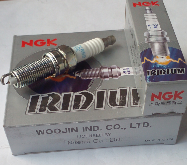 شمع یور۴ اصلی NGK کره سوزنی
