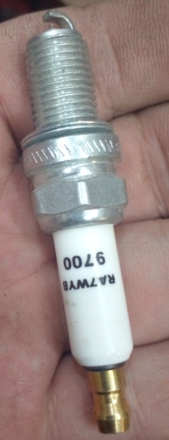 شمع CHAMPION اصلی آمریکا برای هوندا ۱۲۵ ایریدیوم سوزنی