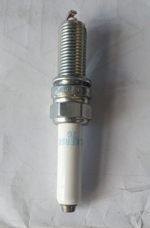 شمع پاسات جدبد NGK اصلی سوزنی ایریدیوم