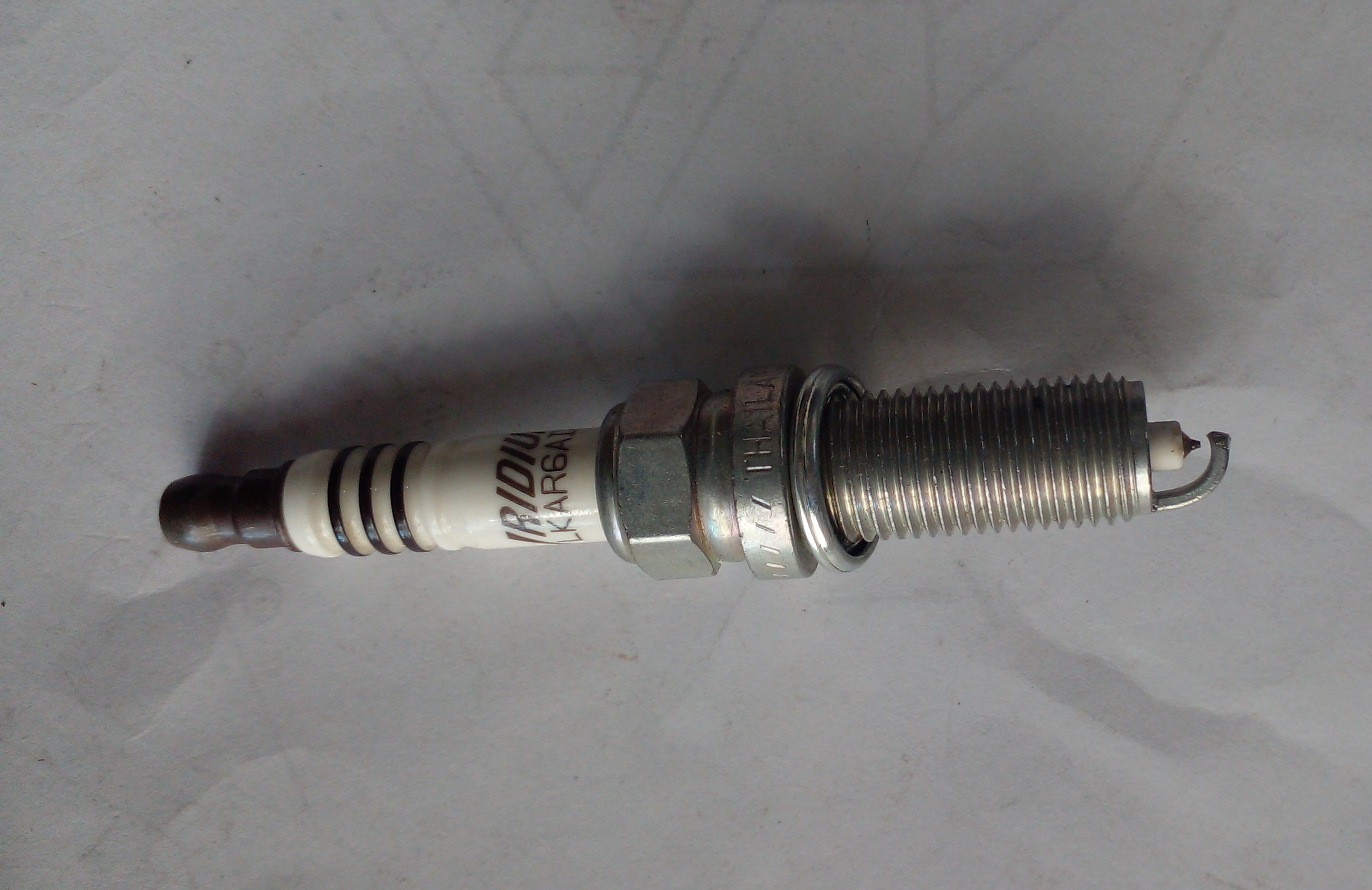 شمع انجیکا برای ماشینهای جدید خارجی آچار ۱۴ سوزنی ایریدیوم