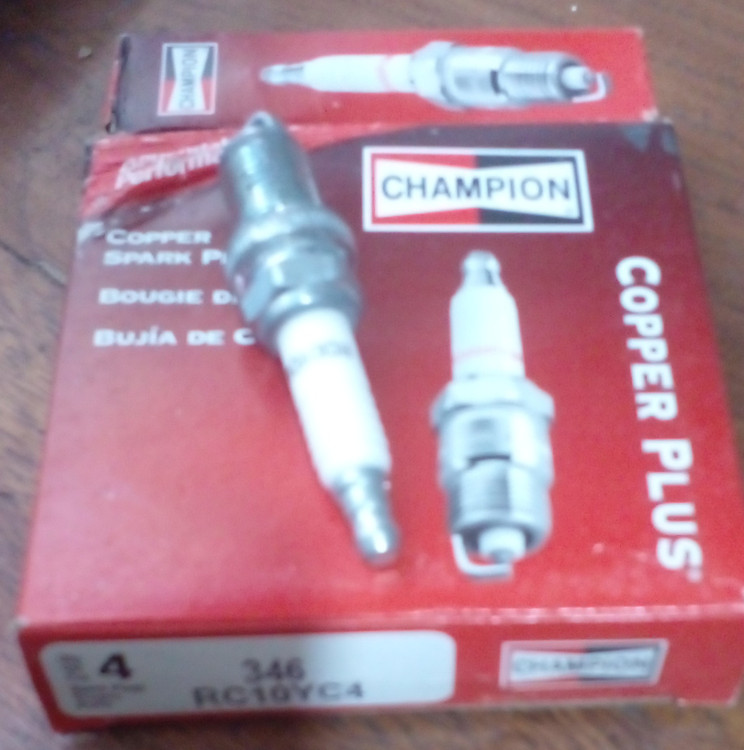 شمع آچار ۱۶ شامپیون پایه کوتاه اصلی