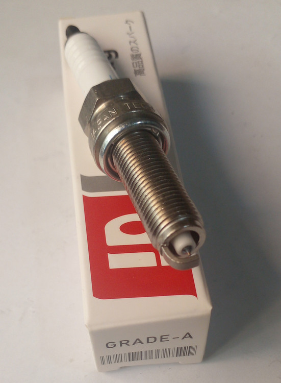 شمع ایریدیوم ژاپنی برند وان دی سوزنی برای موتورسیکلت