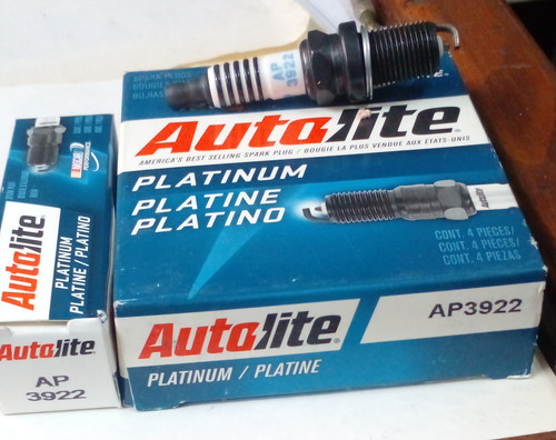 شمع Autolite ویژه ماشینهای توربو اصل آمریکا پلاتینیوم سوزنی