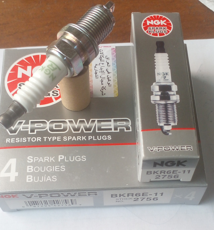 شمع اتومبیل NGK آچار ۱۶ پایه کوتاه V-POWER